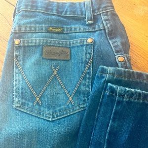 Wrangler Retro Boys Sz 16, adj waist, boot cut.  Great used condition